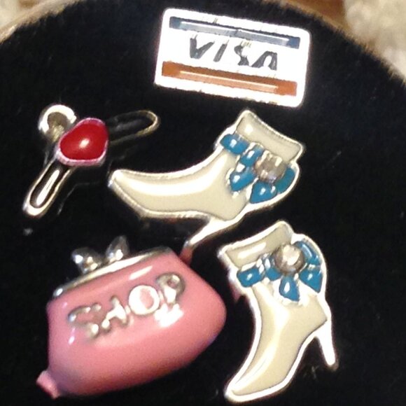 Floating Jewelry Charms, miniatures for floating jewelry lockets - Picture 1 of 2